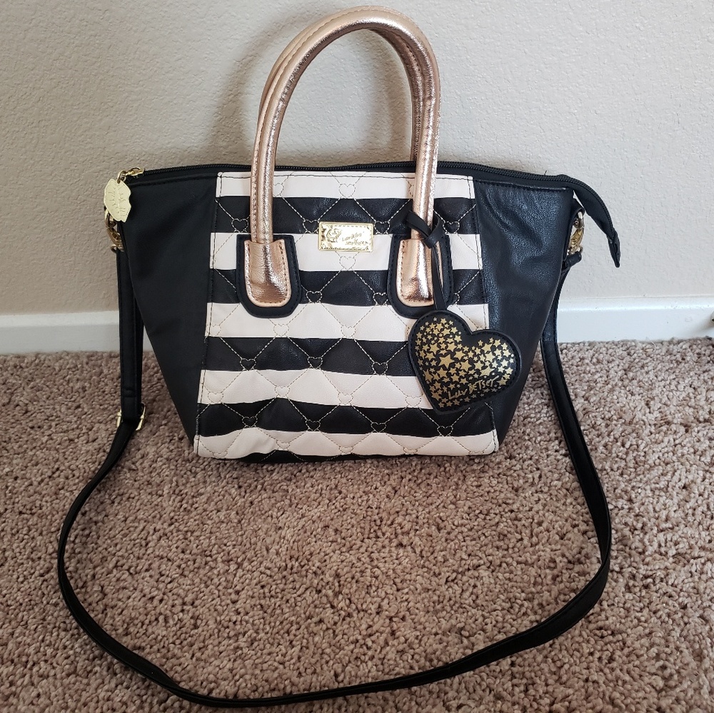 Luv Betsey purse
